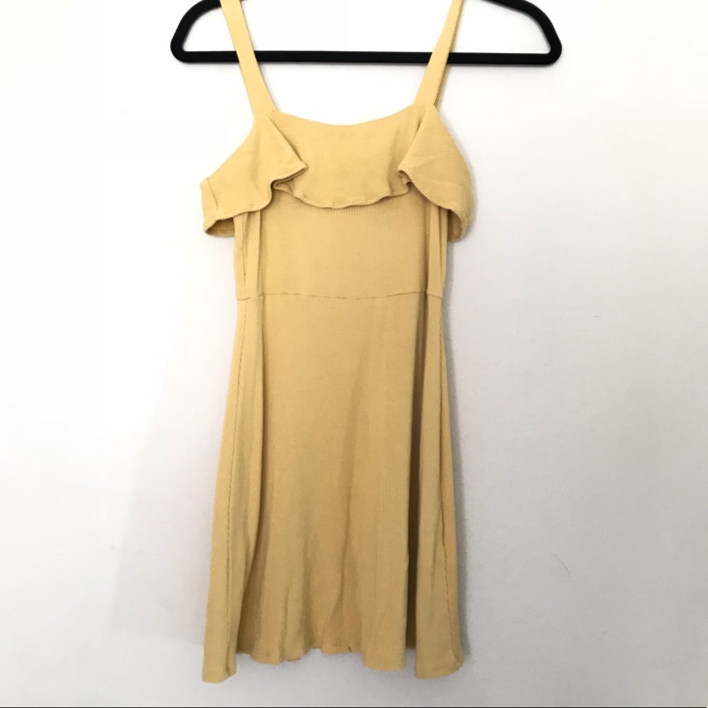 Yellow dress